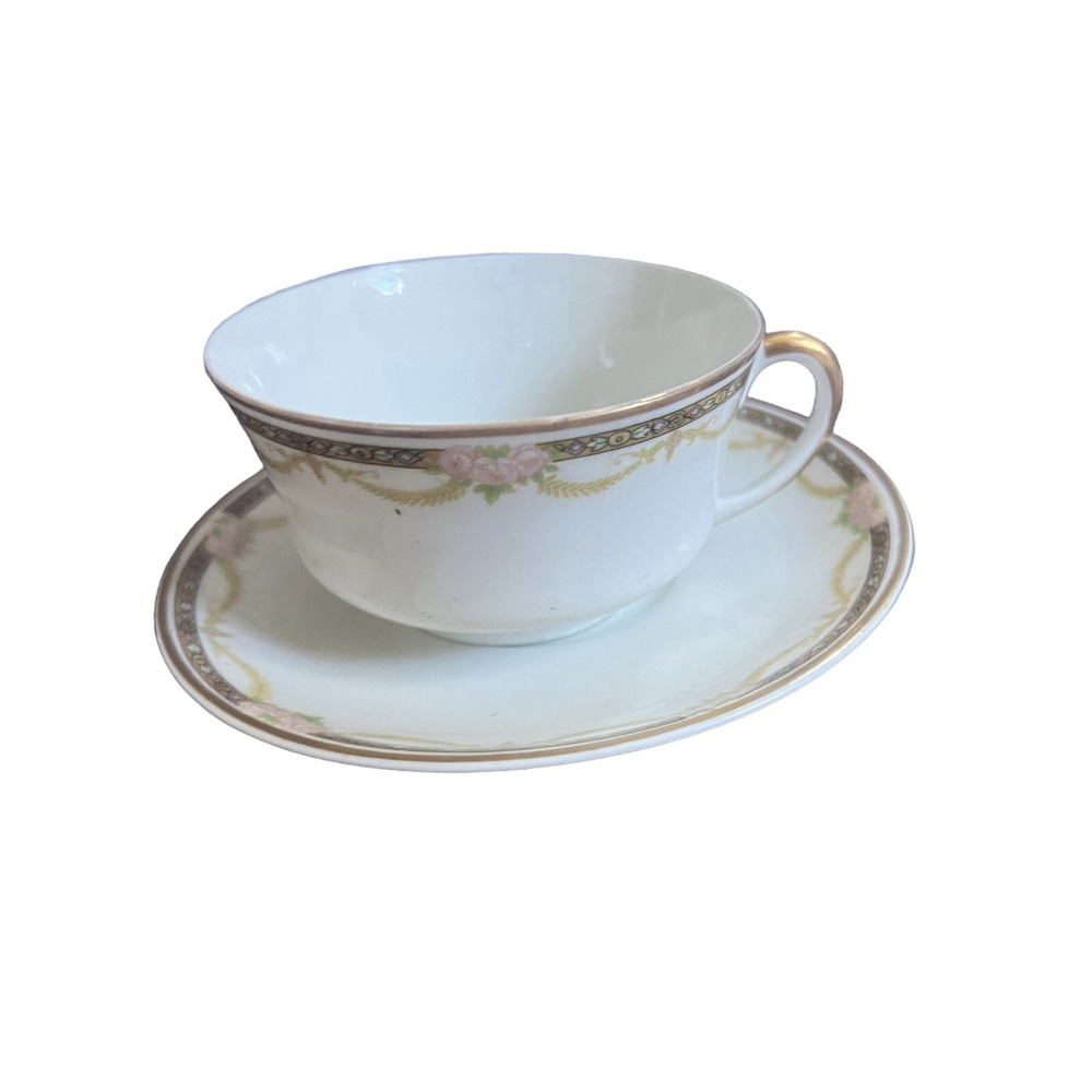 Warwick B9059 Cup & Saucer Gold Handle